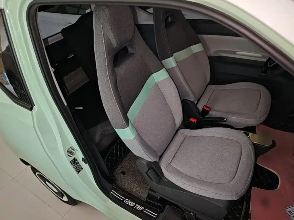 Wuling MINIEV — миниатюра 25