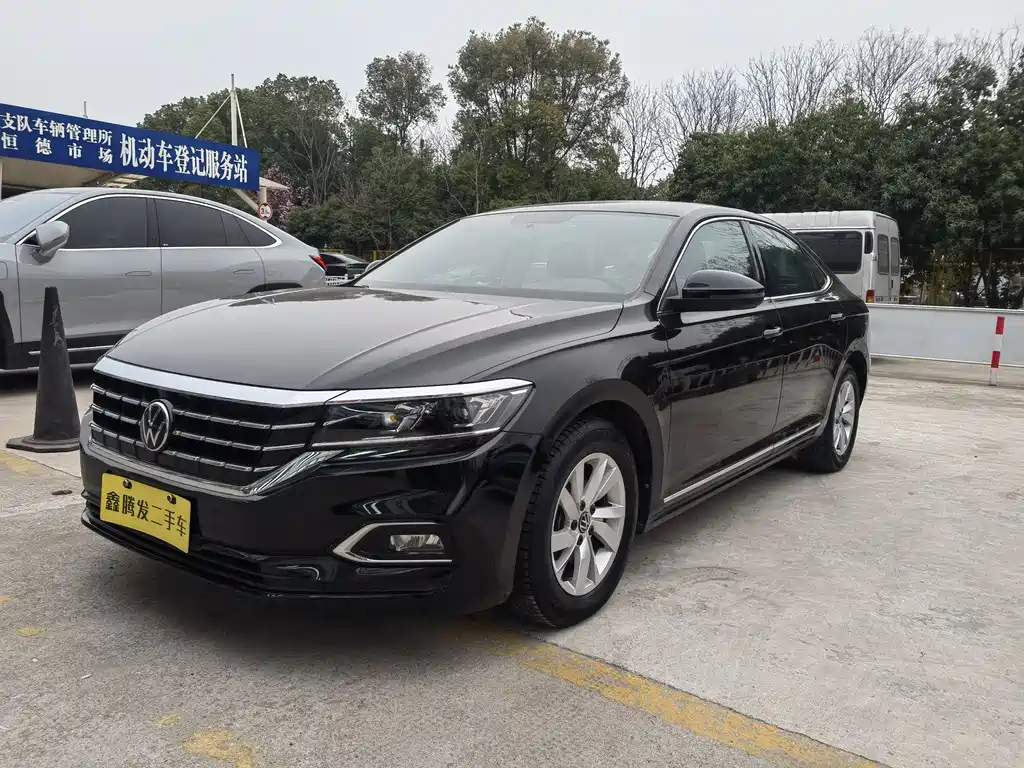 Volkswagen Passat 2022