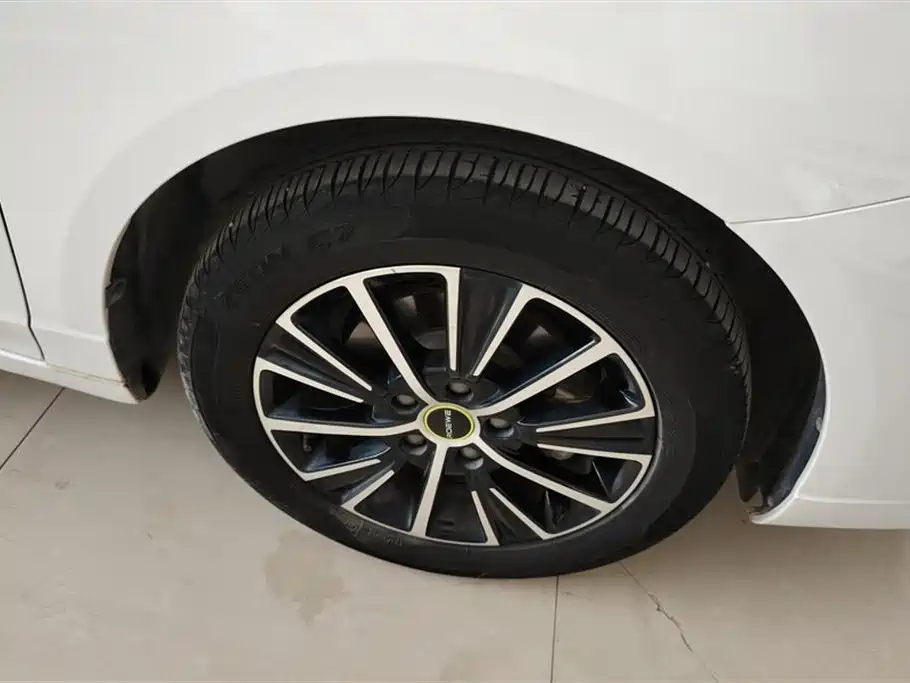 Roewe i5 2021 1.5L CVT