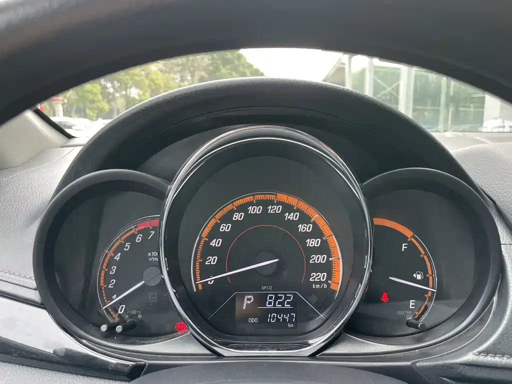 TOYOTA YARIS L ZHIXUAN