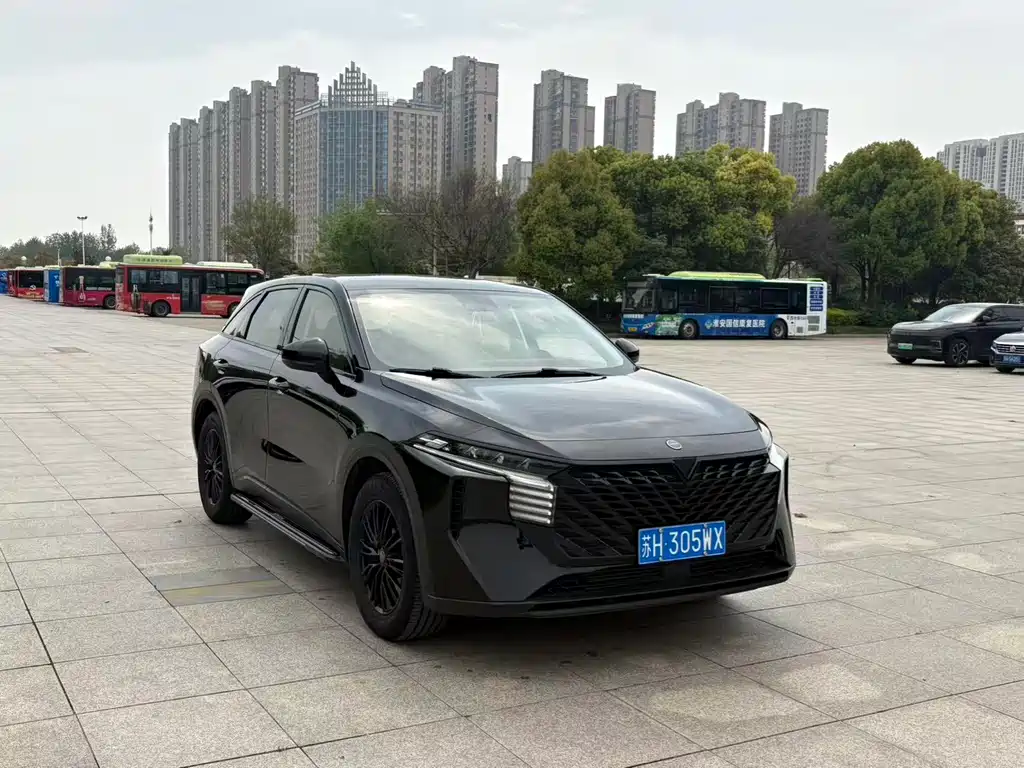 Venucia V 2023