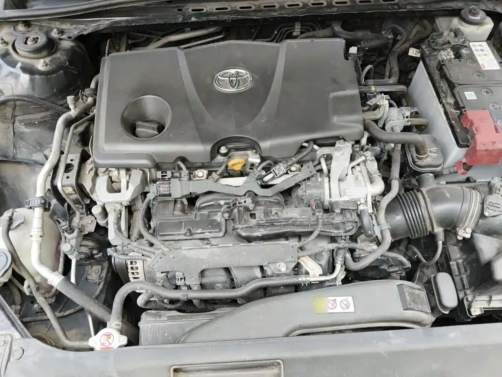 Toyota Camry — миниатюра 11