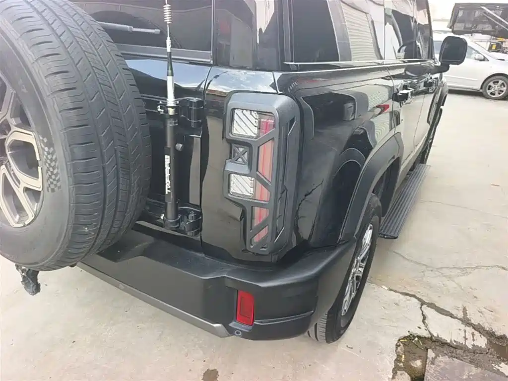 BAIC BJ40 2024 2.0T