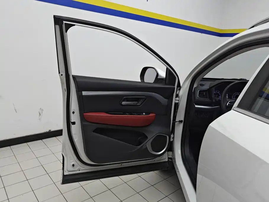 Haval H2s — миниатюра 7