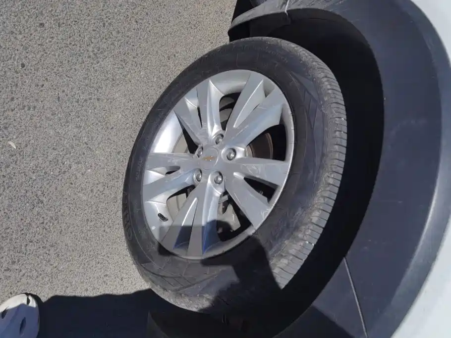 Chevrolet Captiva — миниатюра 6