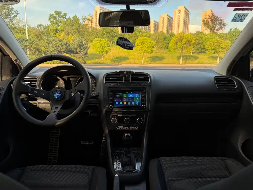 Volkswagen Golf — миниатюра 8