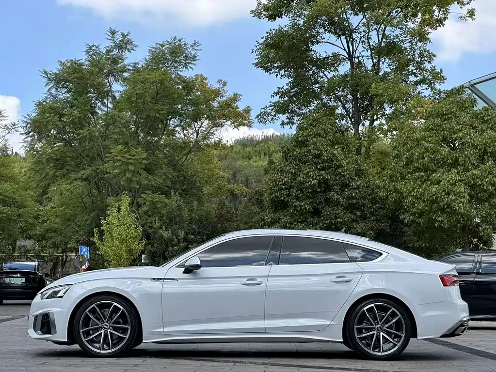 Audi A5 (Import) — миниатюра 10