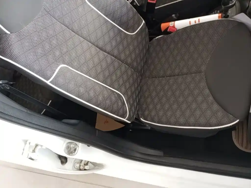 BYD F0 — миниатюра 25