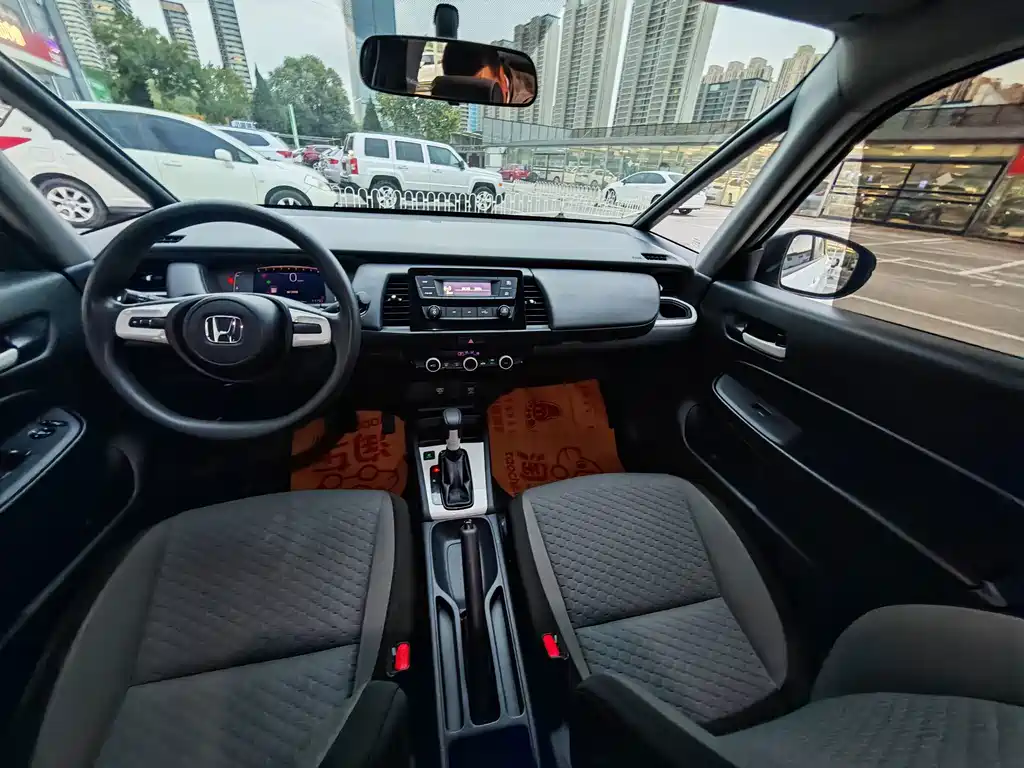Honda Fit — миниатюра 9