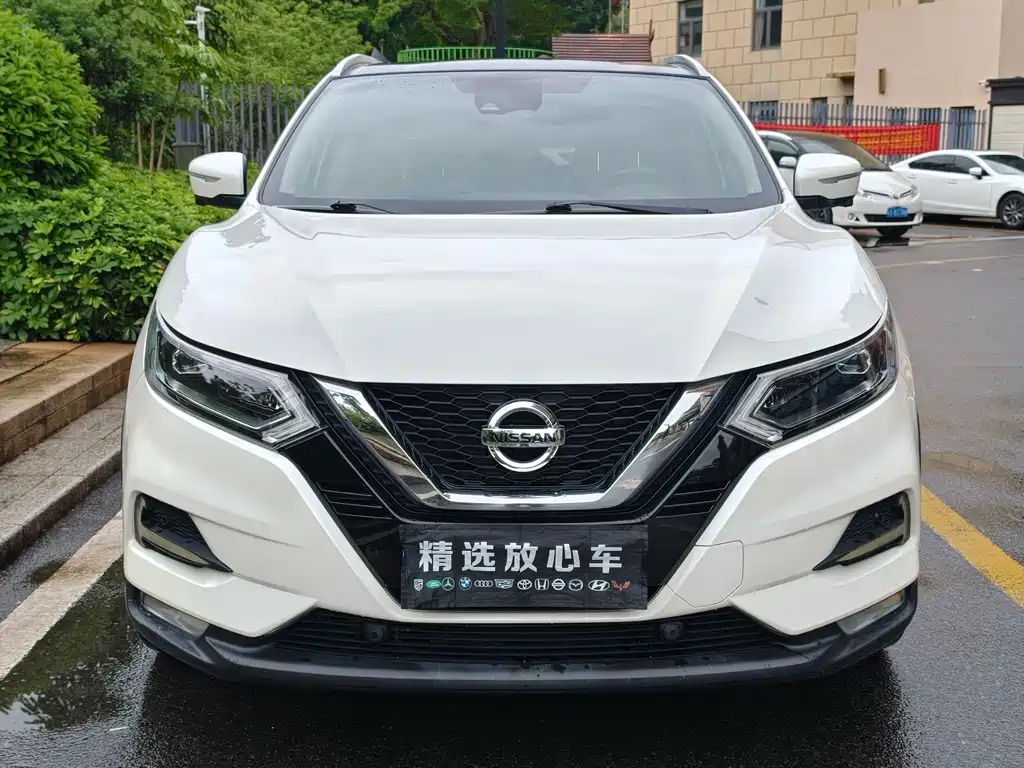 Nissan Qashqai 2021 2.0L CVT Luxury