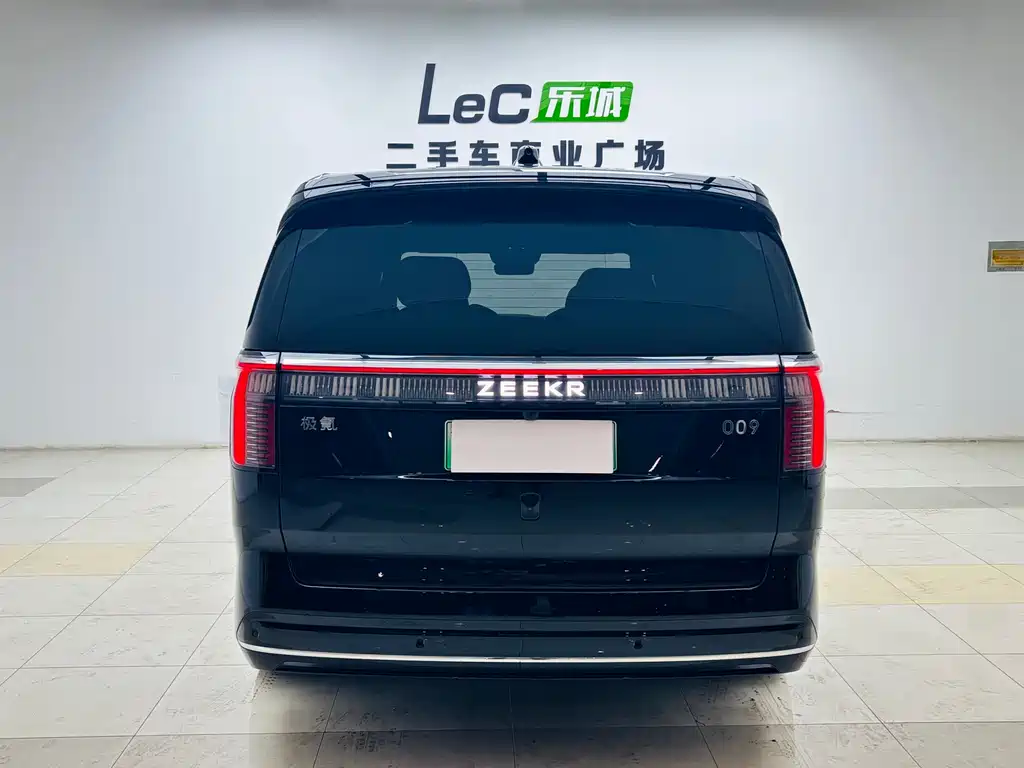 ZEEKR EXTREME KRYPTON 009
