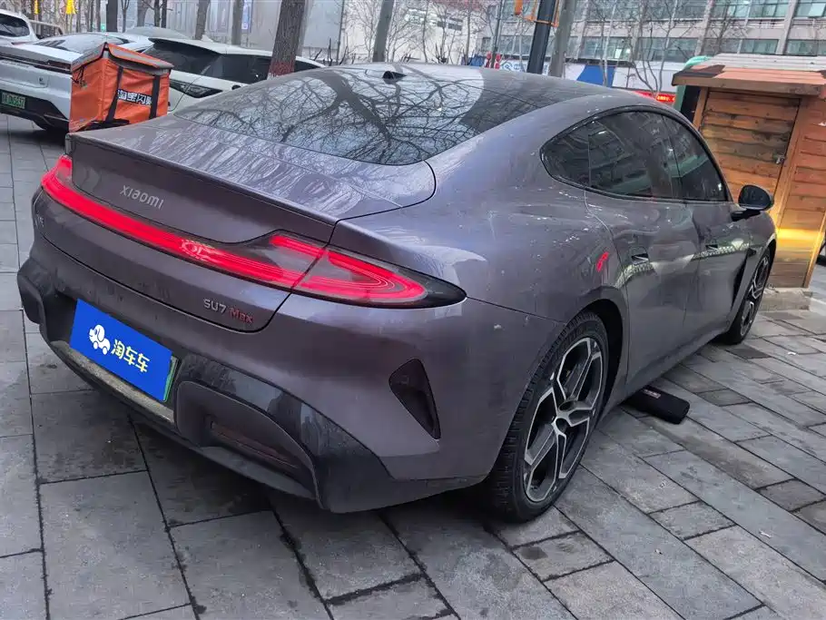 XIAOMI CAR XIAOMI SU7