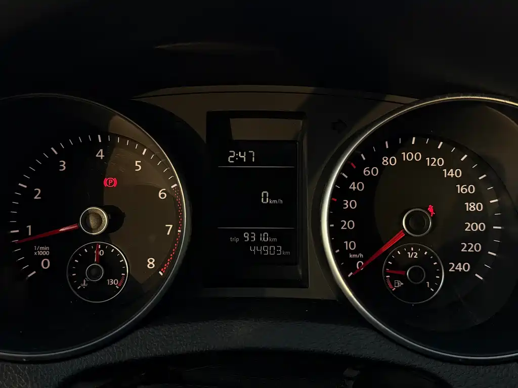 Volkswagen Golf — миниатюра 9