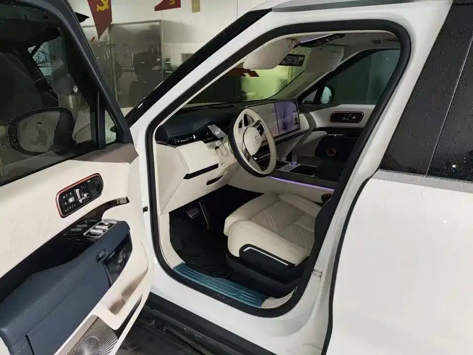 Zeekr 9X 2025 Ultra 70kWh