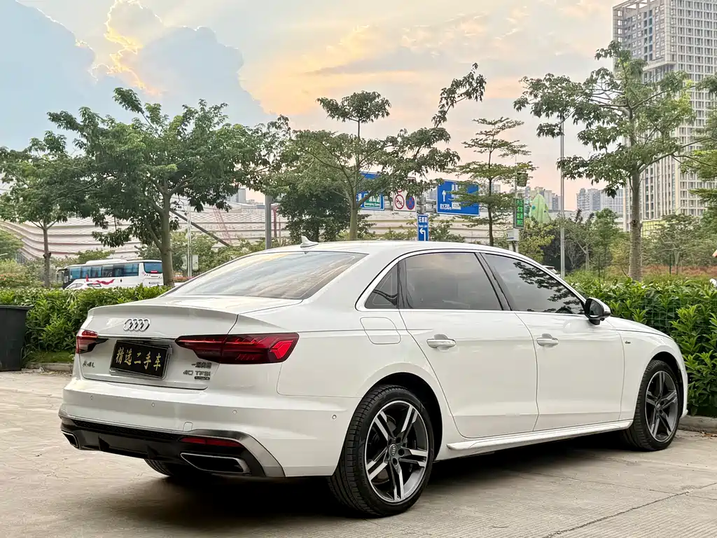 Audi A4L — миниатюра 7