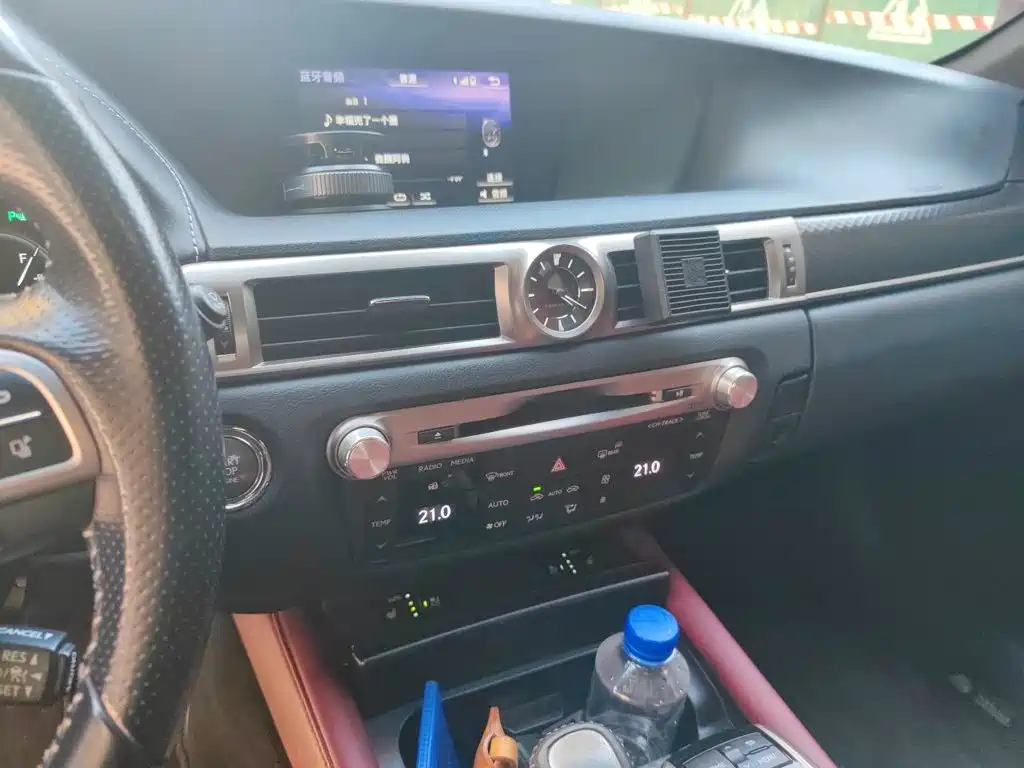 Lexus GS — миниатюра 9