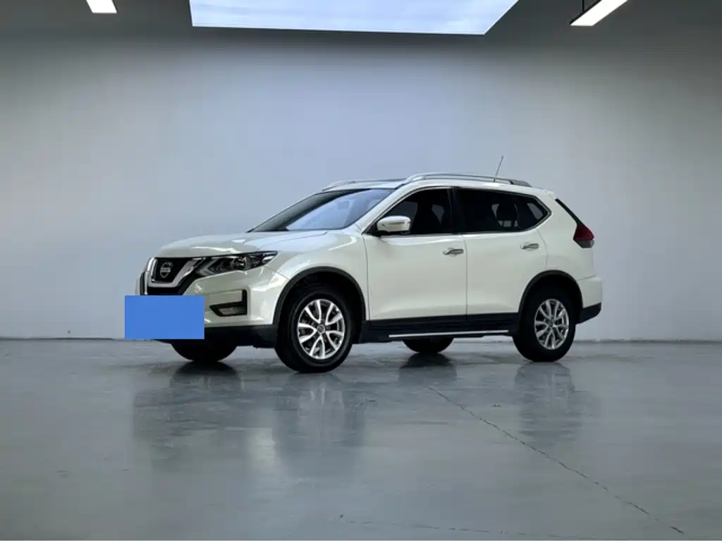 Купить Nissan X-Trail