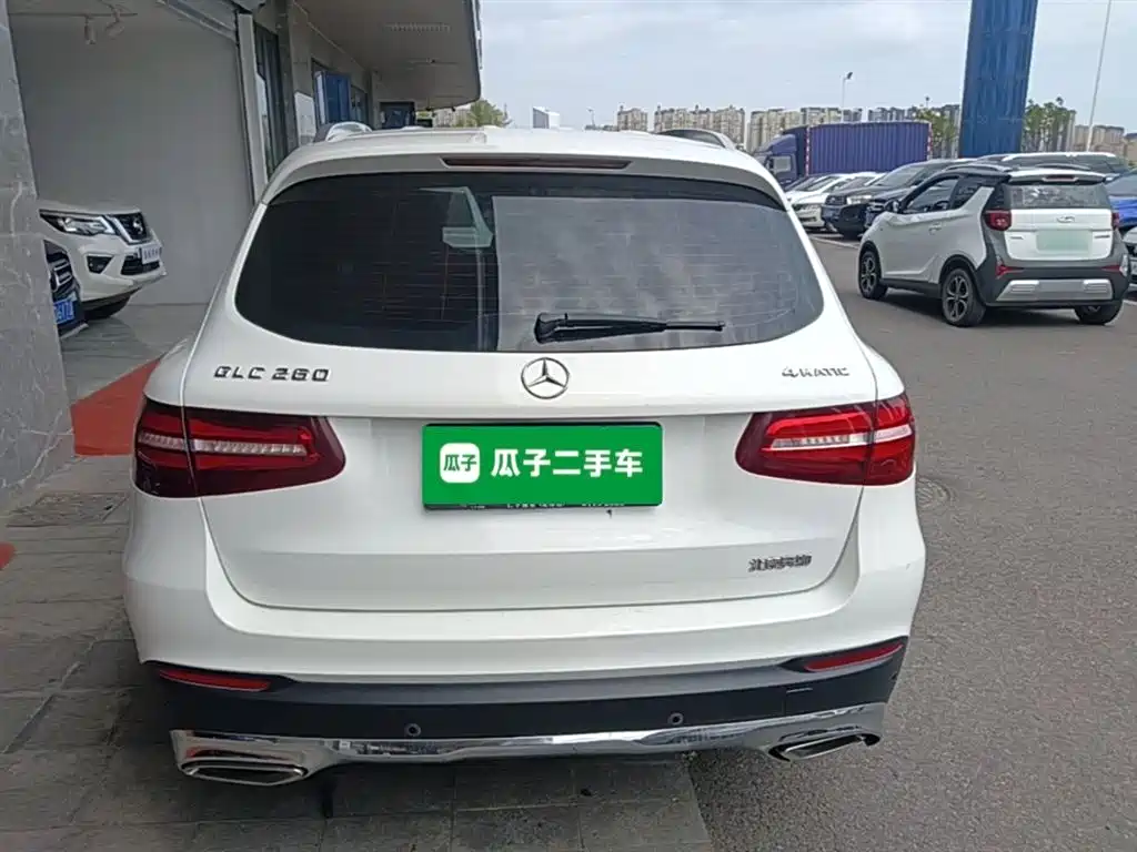 Mercedes-Benz GLC 2016 GLC 260 4MATIC Luxury