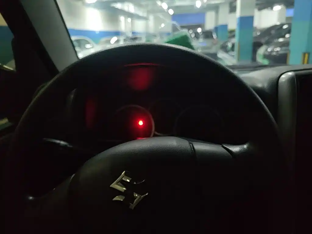 Suzuki Jimny — миниатюра 15