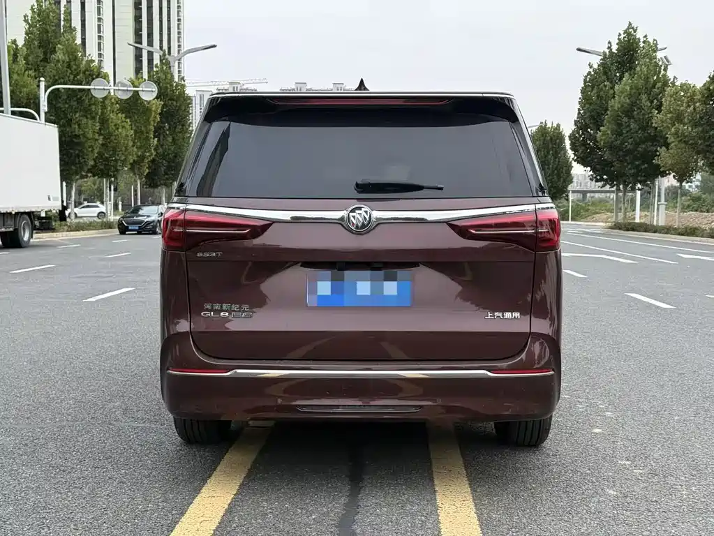 Buick GL8 — миниатюра 5