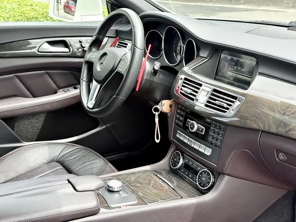 Mercedes-Benz CLS 2012 CLS 300 CGI