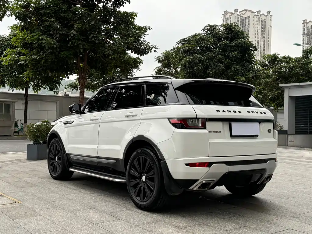 Land Rover Evoque — миниатюра 10