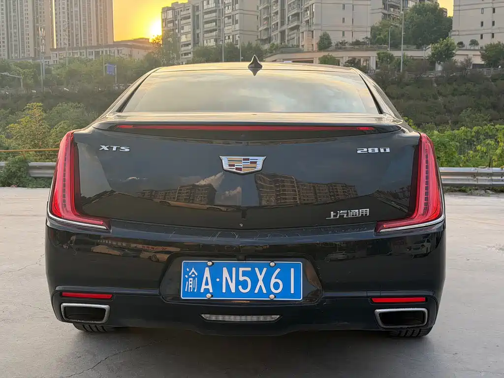 Cadillac XTS — миниатюра 10
