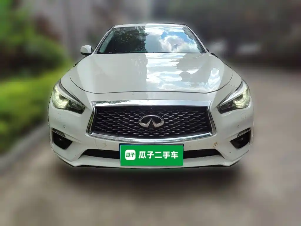 Infiniti Q50L — миниатюра 2