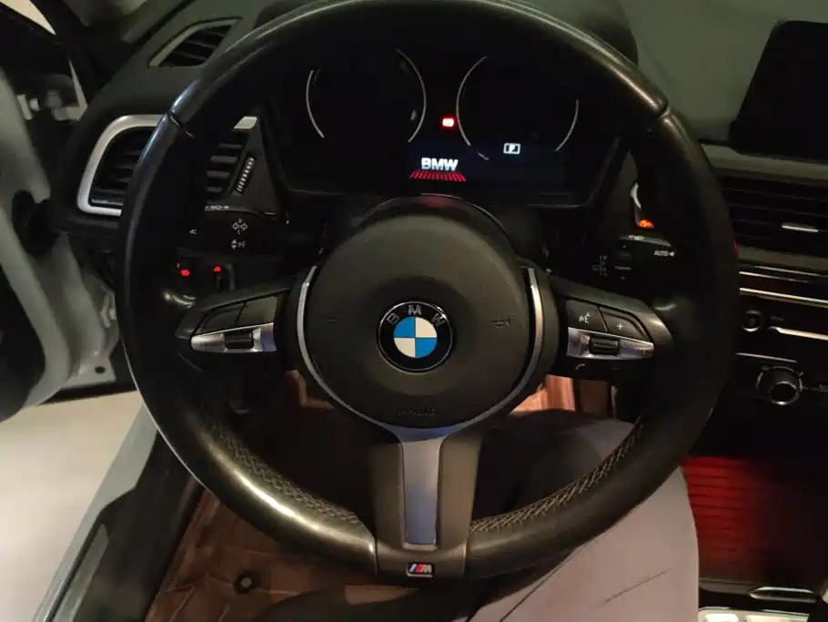 BMW 1 Series — миниатюра 15