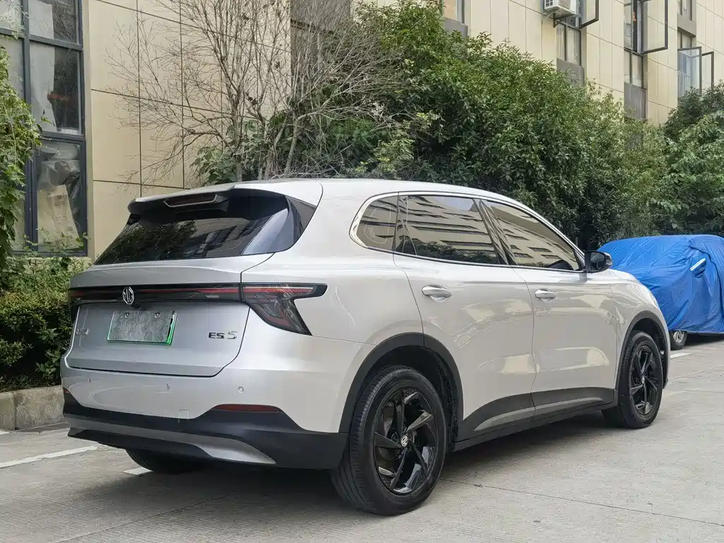 MG ES5 2025 515pro