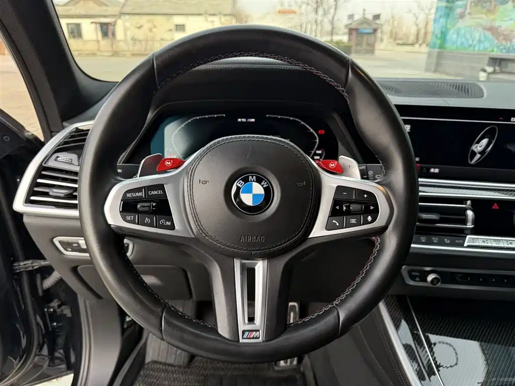 BMW X5 M