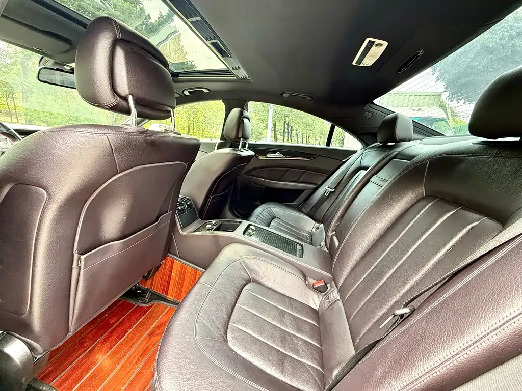 Mercedes-Benz CLS 2012 CLS 300 CGI