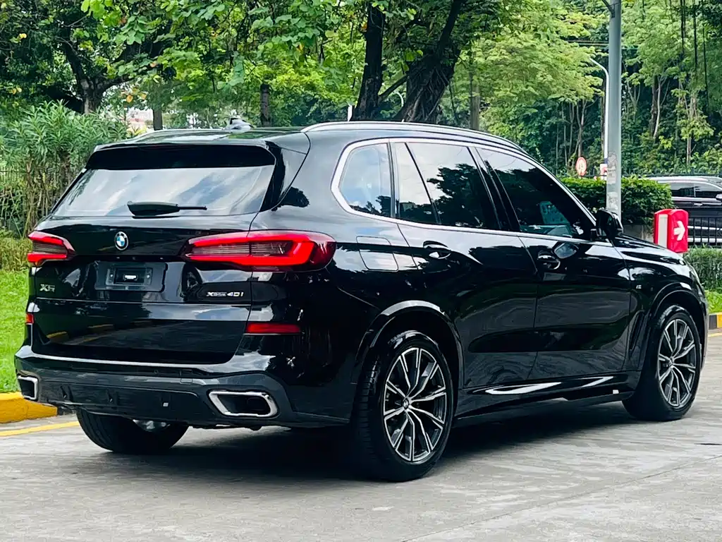 BMW X5 2022 xDrive40i M Sport