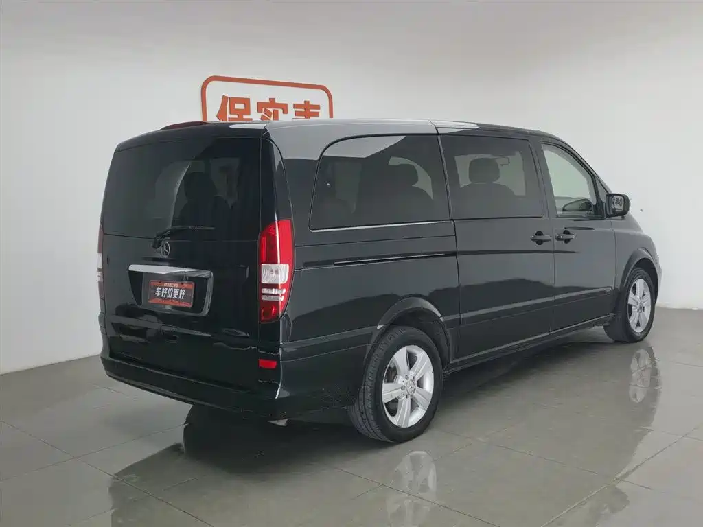 Mercedes-Benz Viano 2011 2.5L Luxury