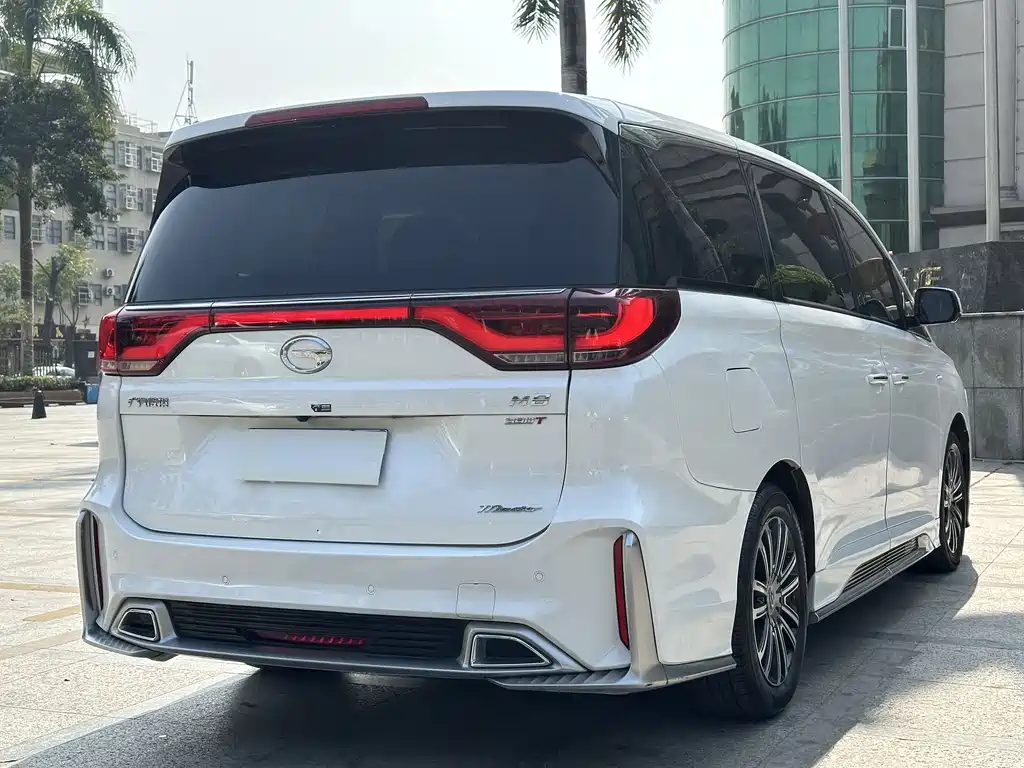 GAC TRUMPCHI M8