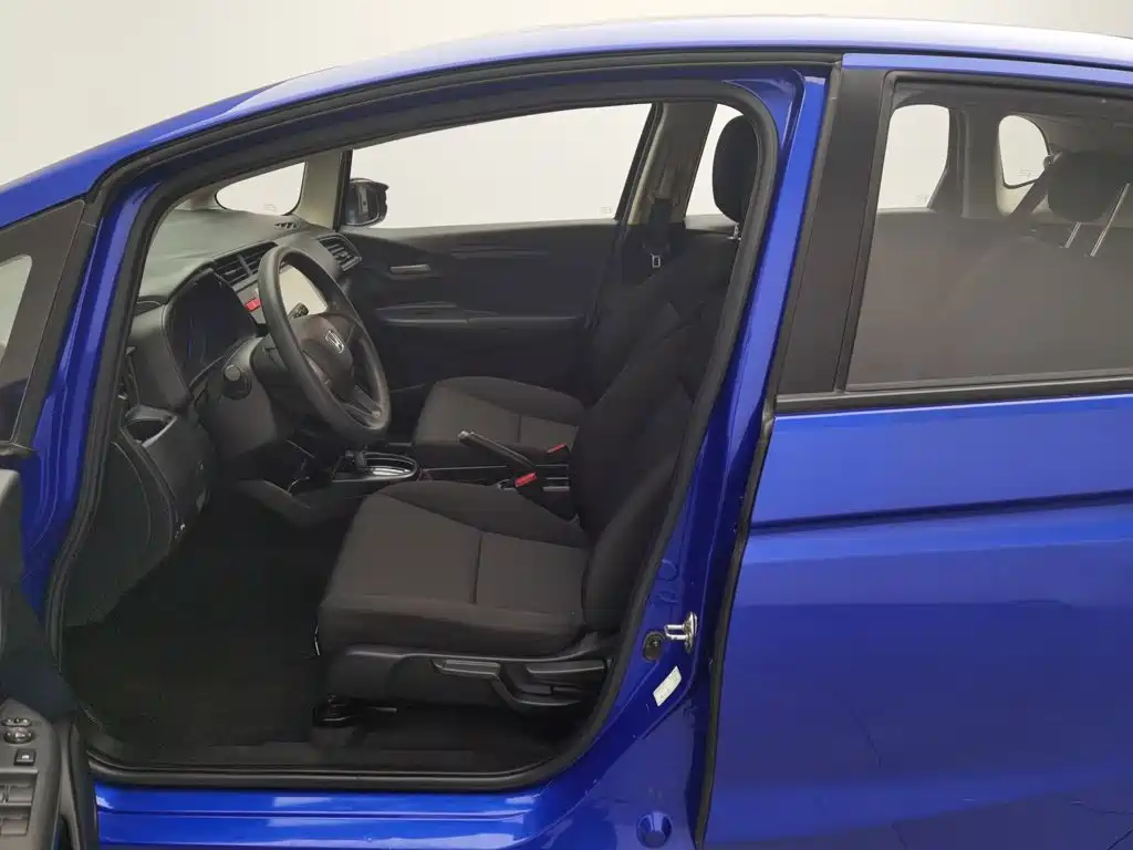 Honda Fit — миниатюра 10