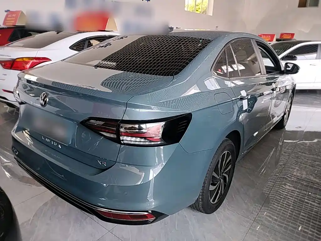 Volkswagen Lavida — миниатюра 7
