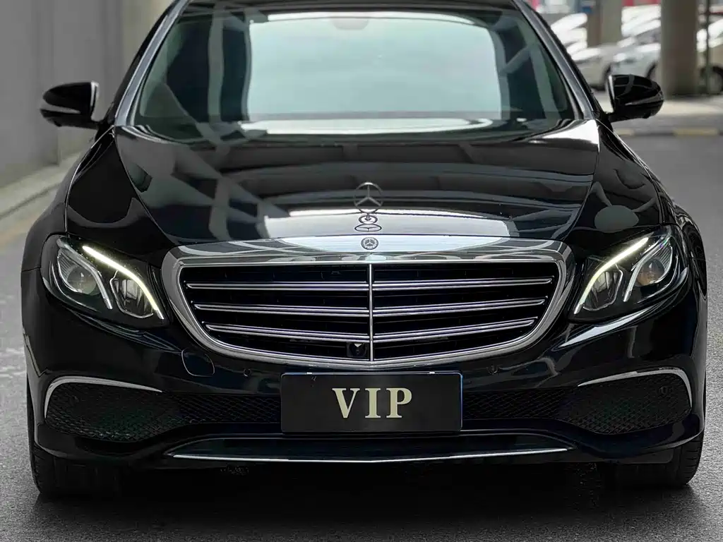 Mercedes-Benz E-Class E 2019 E 300 L Luxury