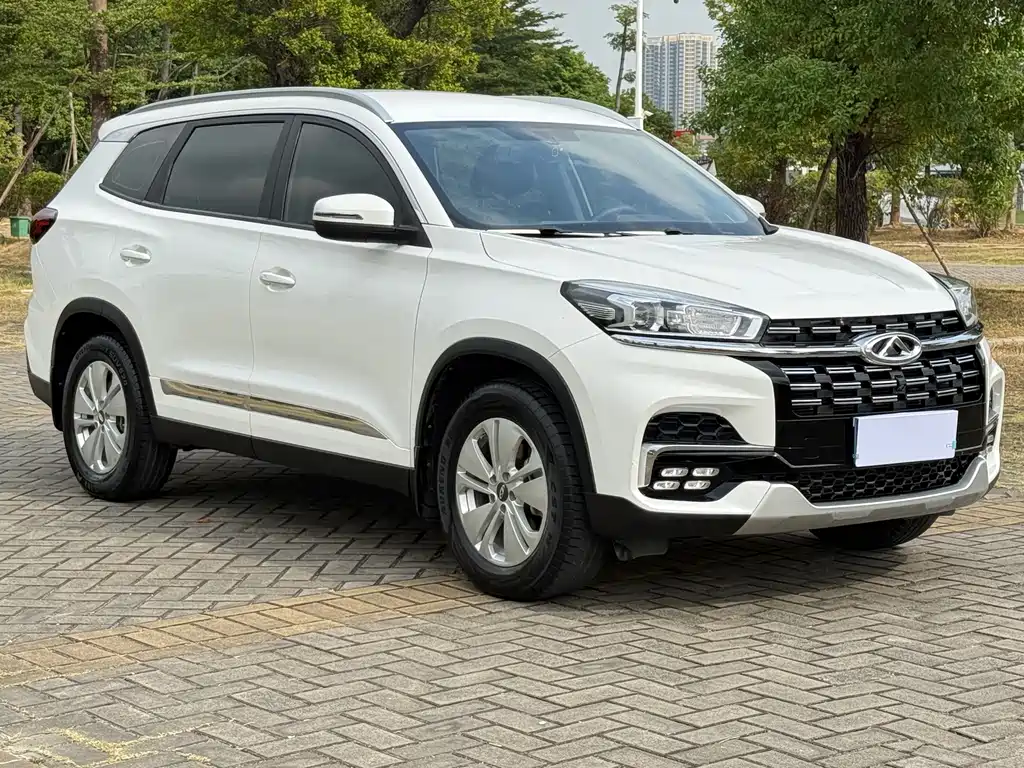 CHERY TIGGO 8