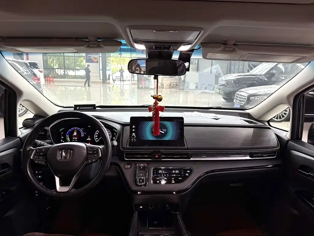 Honda Elysion — миниатюра 7