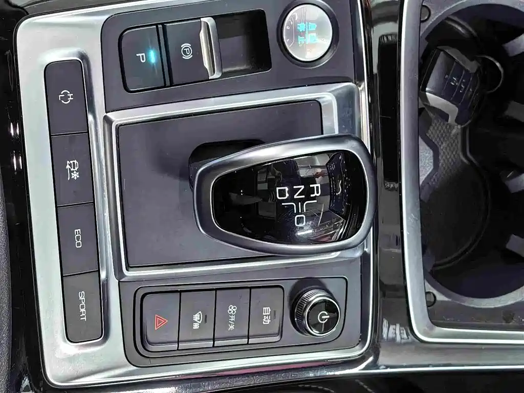 BYD Qin Pro NEV — миниатюра 10