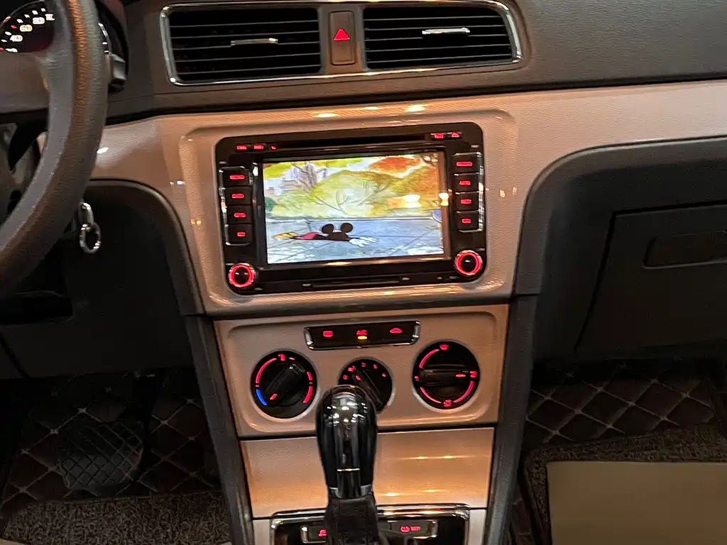 Volkswagen Gran Lavida — миниатюра 12