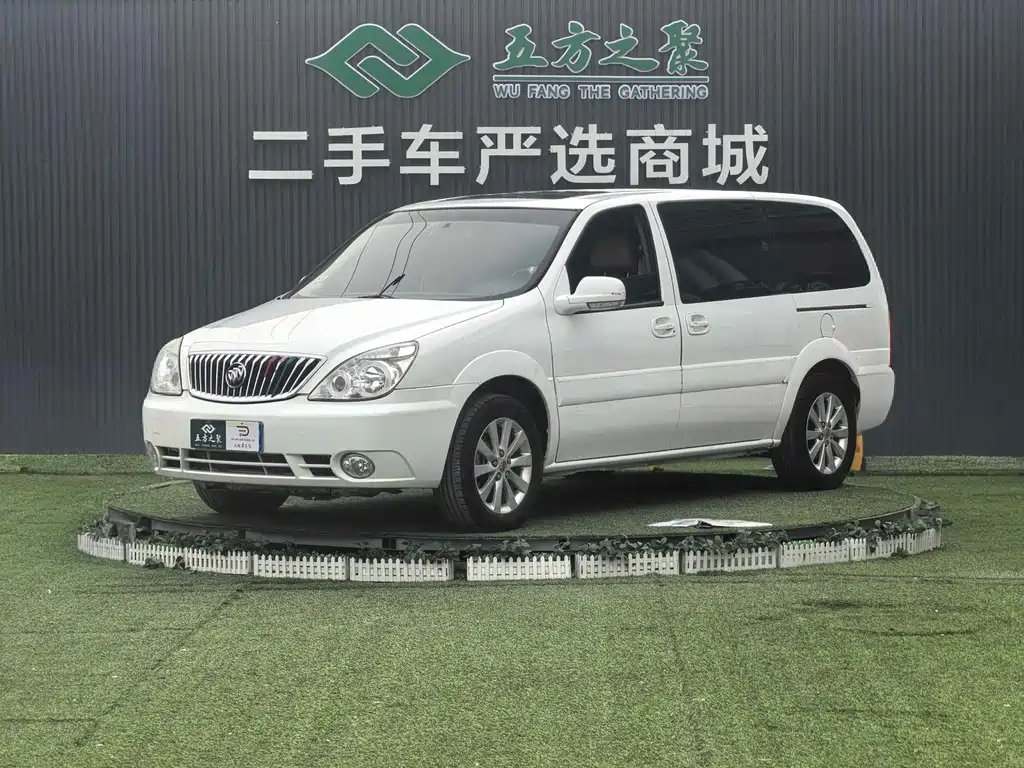Buick GL8 2015