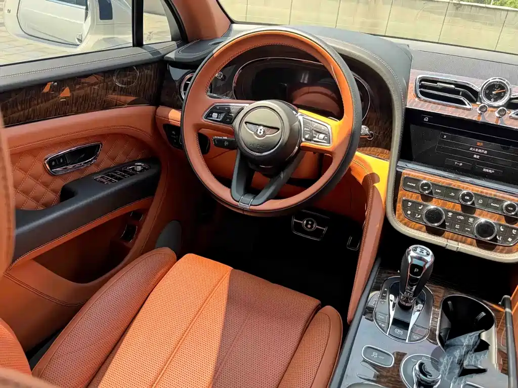 Bentley Bentayga 2021 4.0T V8