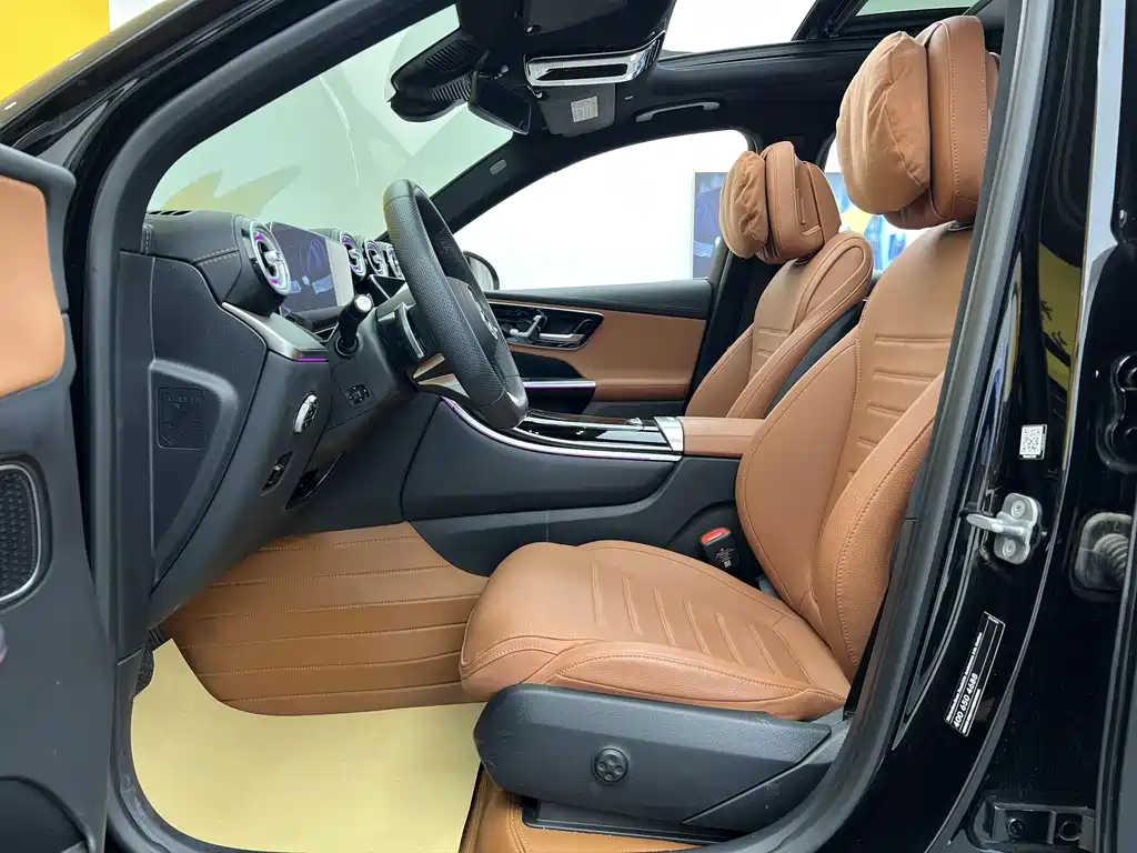 Mercedes-Benz GLC 2024 GLC 260 L 4MATIC Luxury 5 мест
