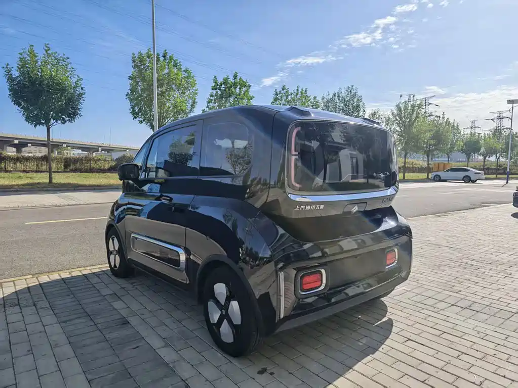 Baojun KiWi EV — миниатюра 7