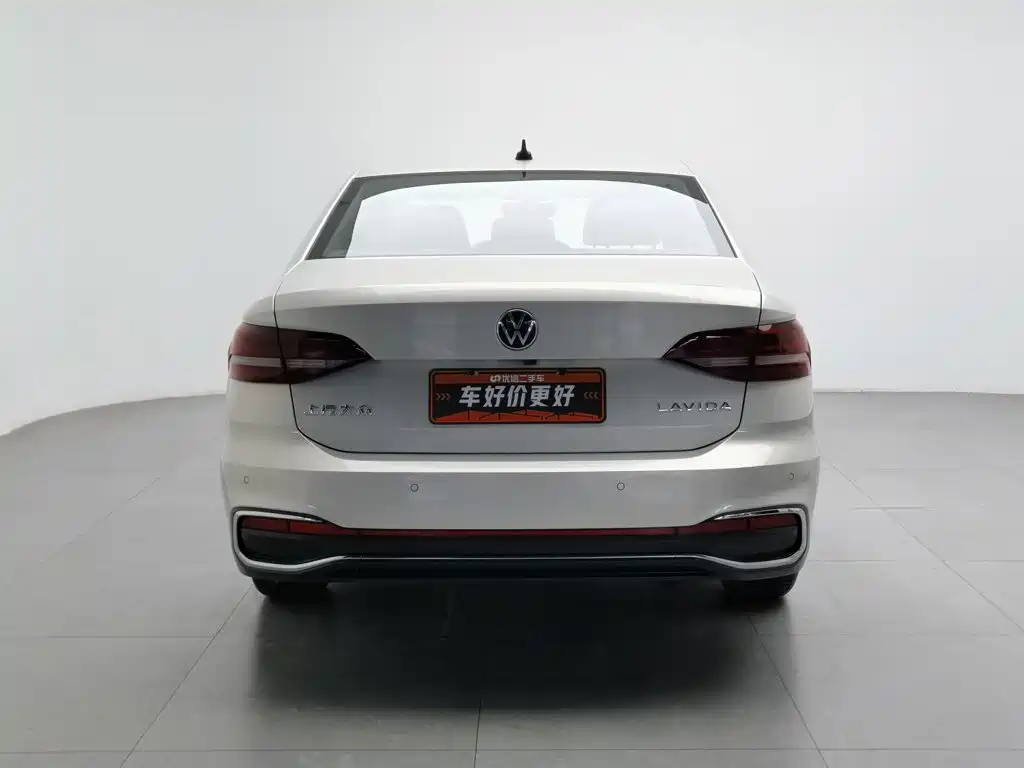 Volkswagen Lavida — миниатюра 4