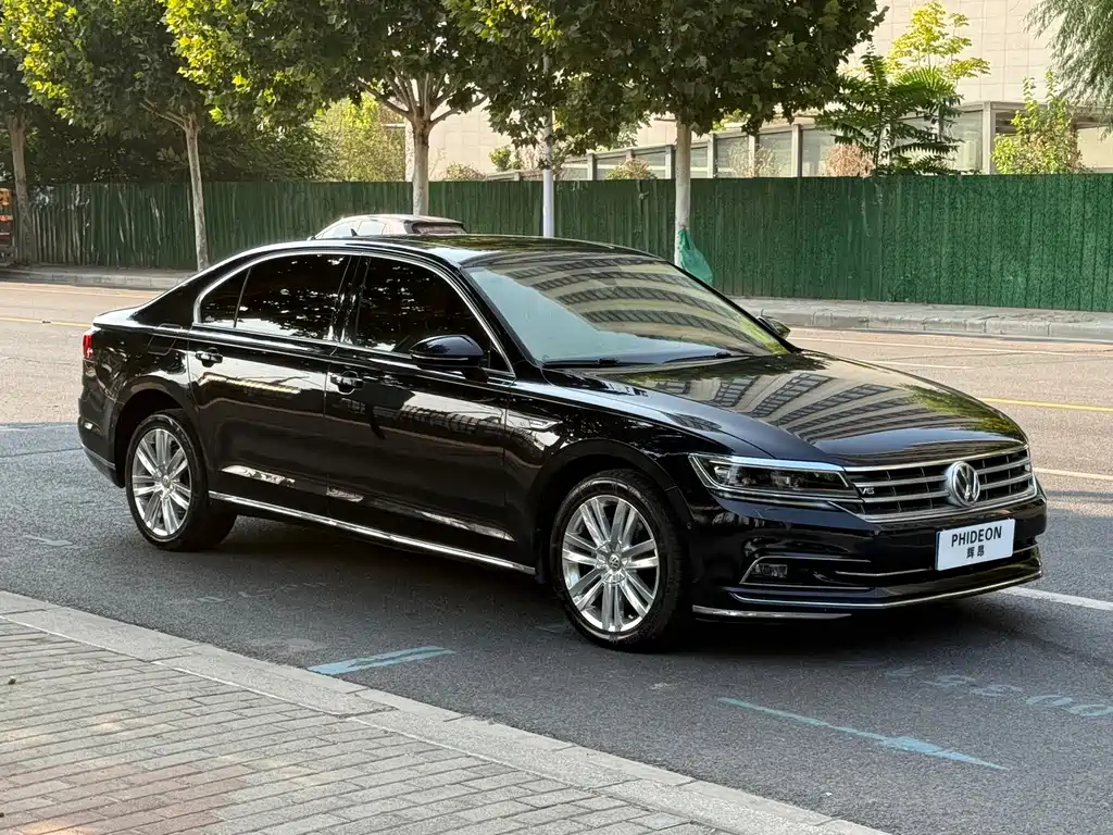 Volkswagen Phideon — миниатюра 3