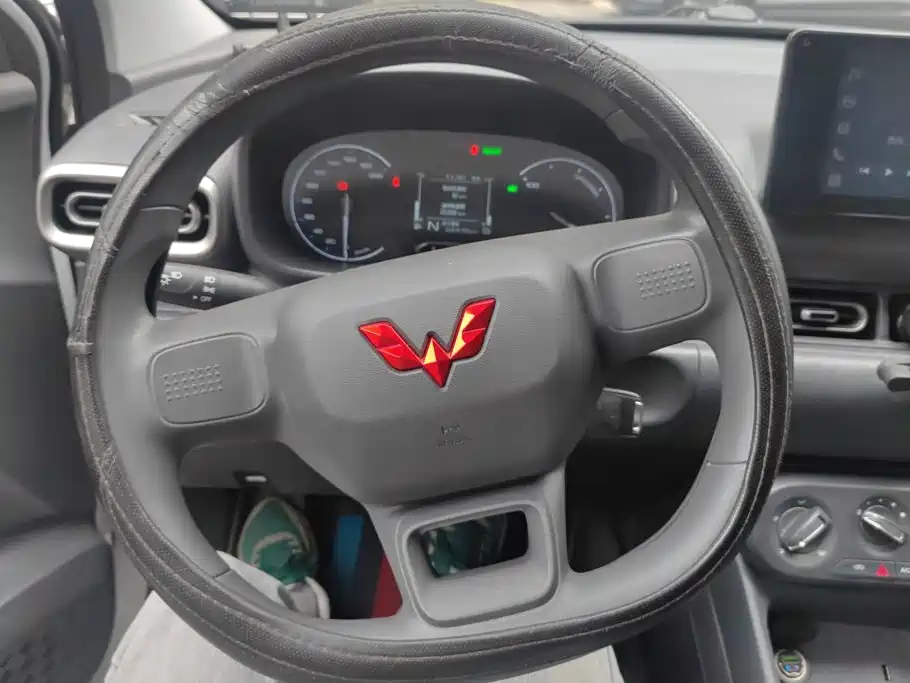 Wuling Hongguang EV — миниатюра 15