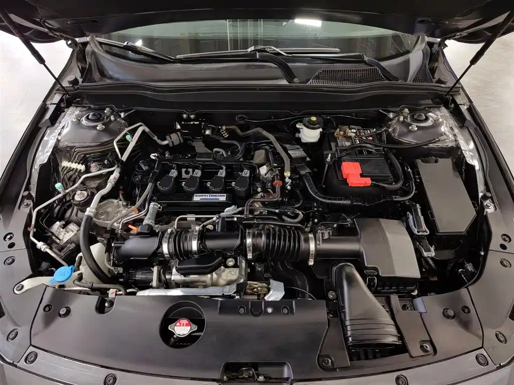 Honda Accord 2018 260TURBO Luxury VI